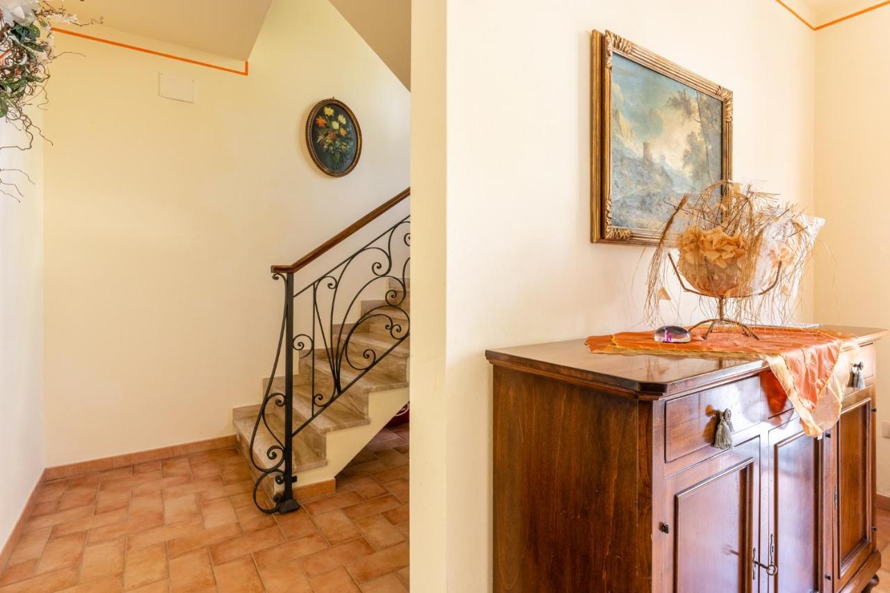 Willa Casolare Dei Fiori - Mughetto Montecarlo Zewnętrze zdjęcie