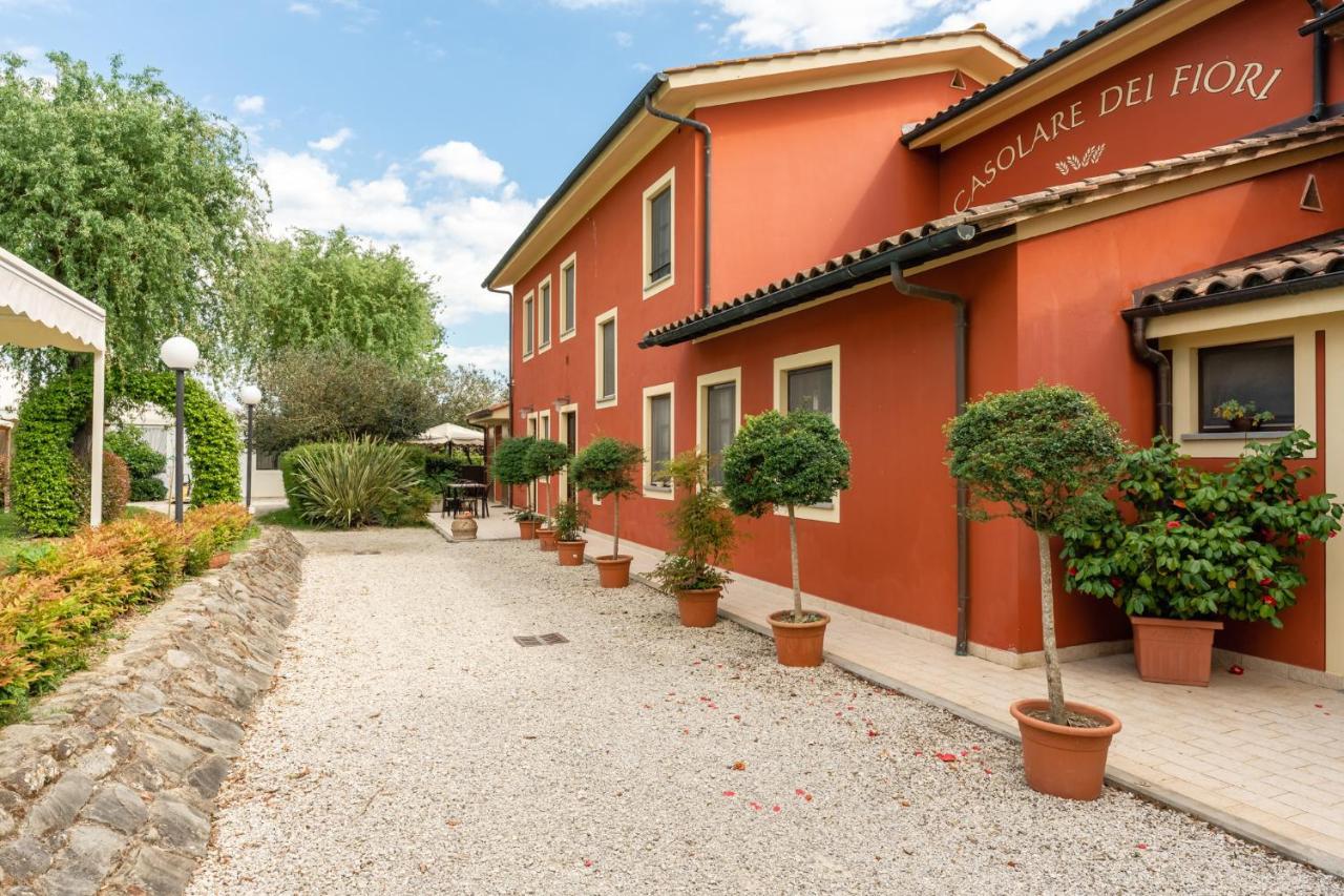 Willa Casolare Dei Fiori - Mughetto Montecarlo Zewnętrze zdjęcie