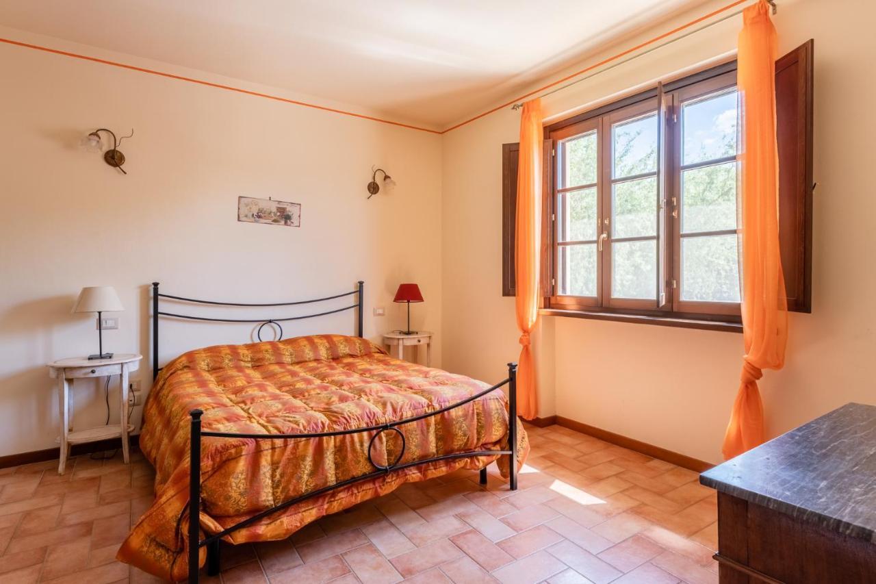 Willa Casolare Dei Fiori - Mughetto Montecarlo Zewnętrze zdjęcie